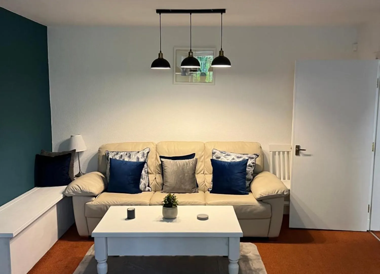 3 Bedroom Flat, Newtown Edinburgh